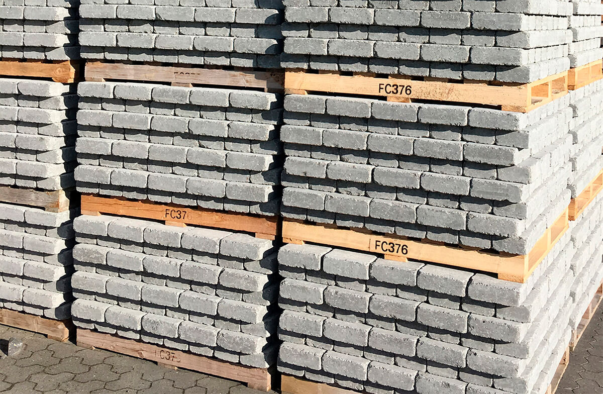 Herregårdssten fra FC Beton