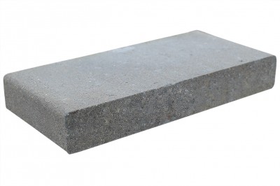 Pris på cementsten. Se den her cementsten