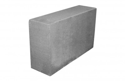 Kantafgrænsningssten i grå beton på 15x50x30 cm Grå 15x50x30 Kantafgrænsning